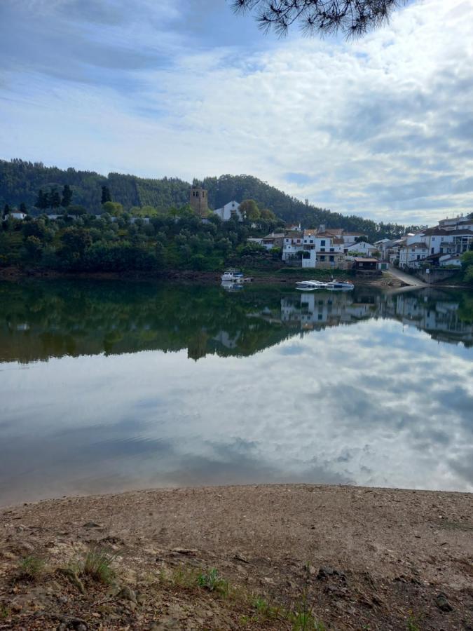 Art'Rio - Casa No Rio Em Dornes Villa Kültér fotó
