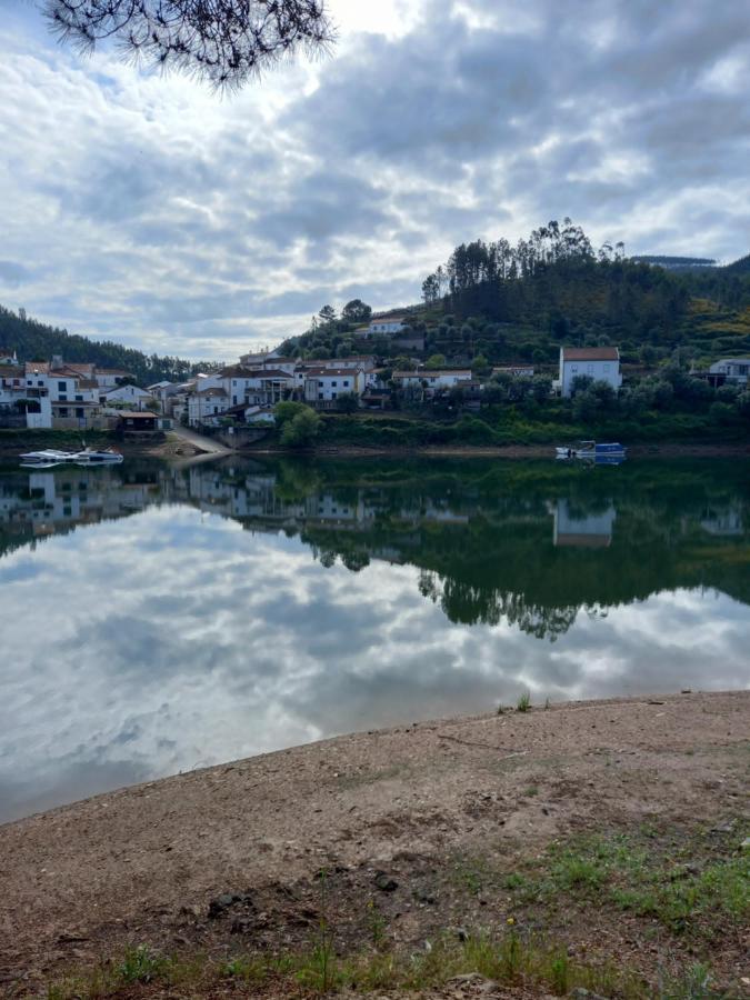 Art'Rio - Casa No Rio Em Dornes Villa Kültér fotó